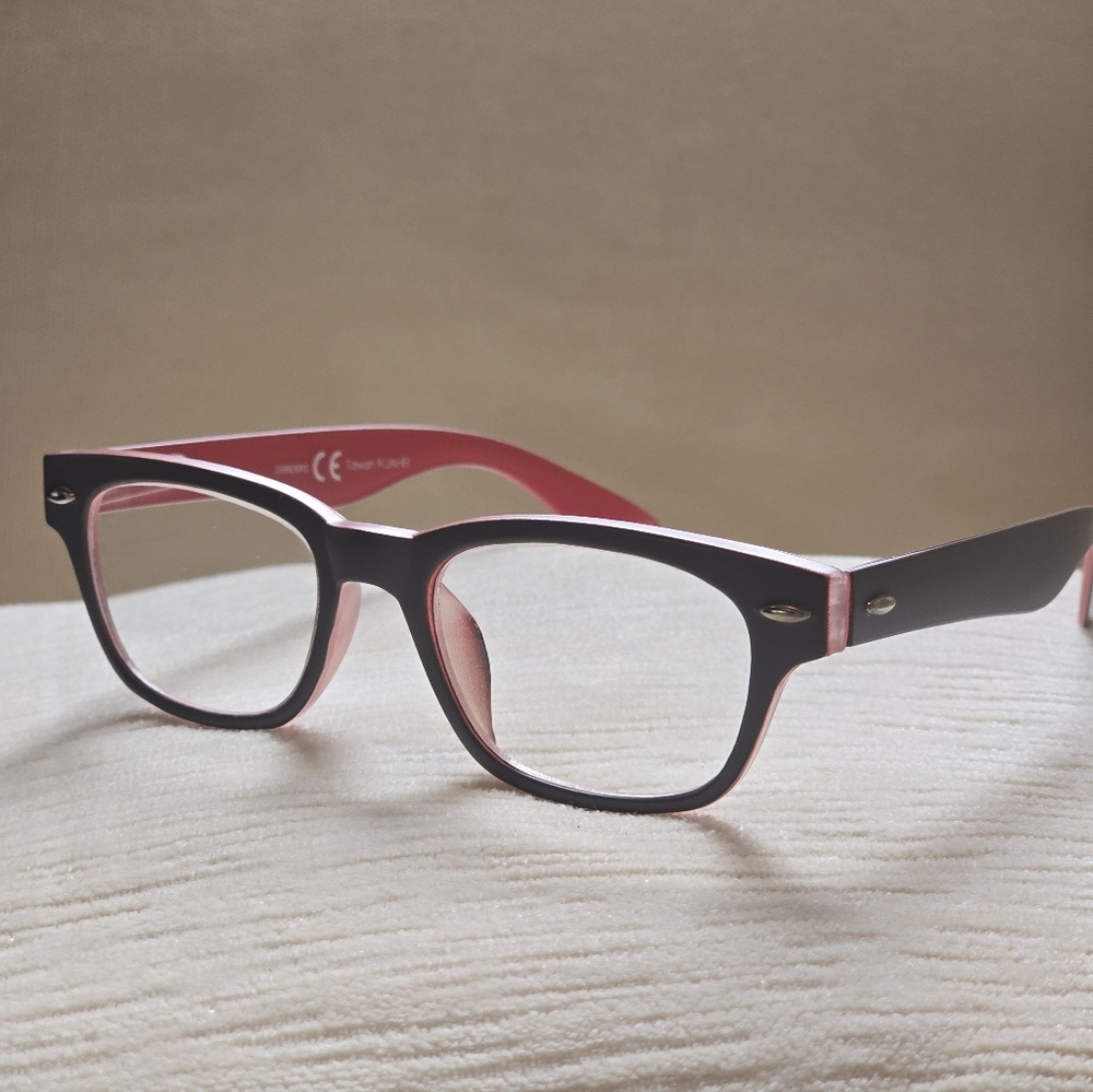 Peepers Readers +1.25